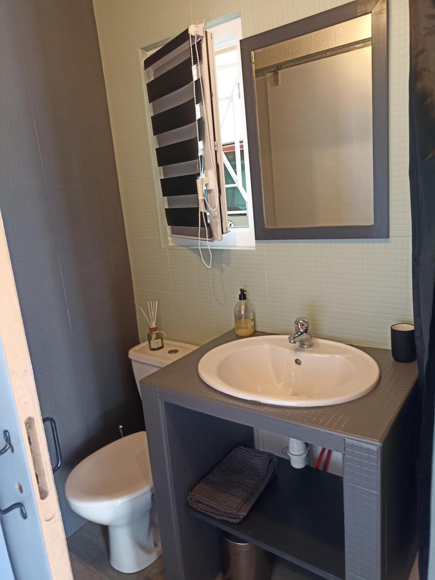 Aux Portes De Bordeaux, Chambre Independante Cenac Номер фото